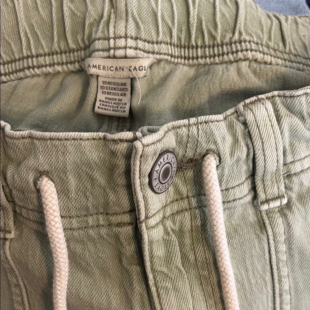 American Eagle Olive Jogger Pants